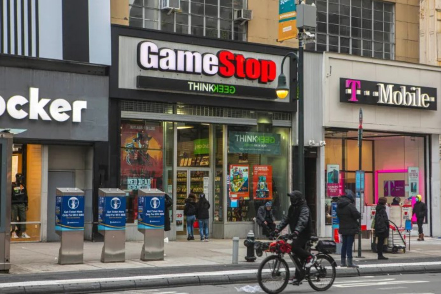 GameStop Q1 Earnings CostCutting Measures and Retail Investor